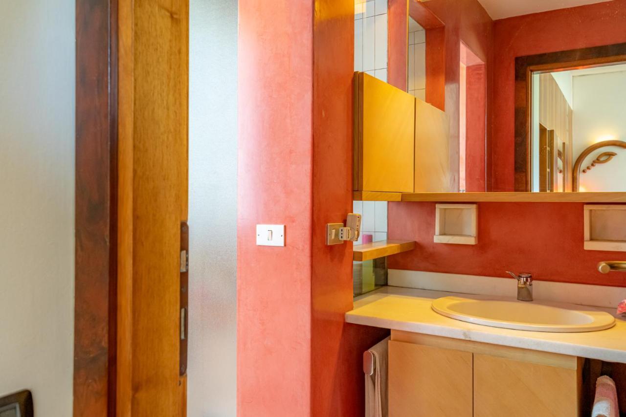 B&B Villa Ghira Como Tavernerio エクステリア 写真